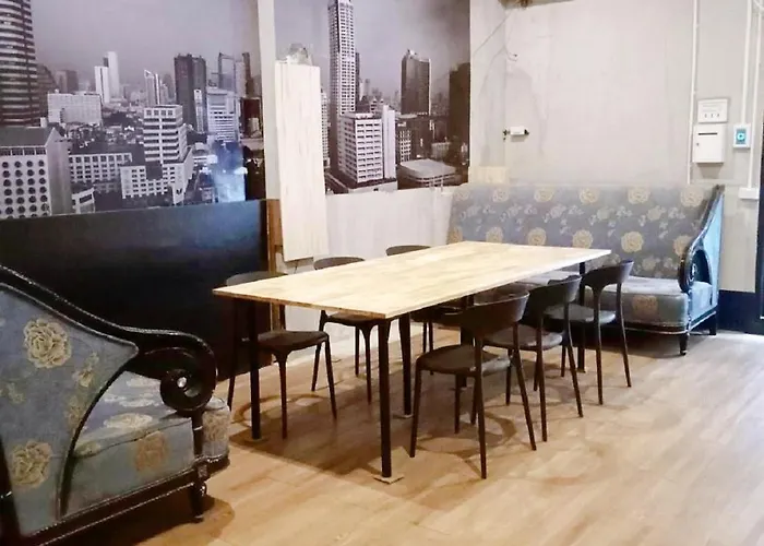 Go Silom โกอินน์ สีลม - สถานีรถไฟฟ้าเซนต์หลุยส์ Appartement *